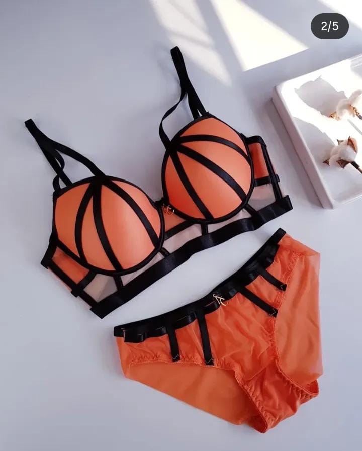 New SLEEK STYLISH SENSATIONAL High Quality Bridal Padded BRA/SET - Image 5